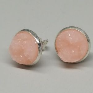 2 for $20 💖 Soft peach druzy studs